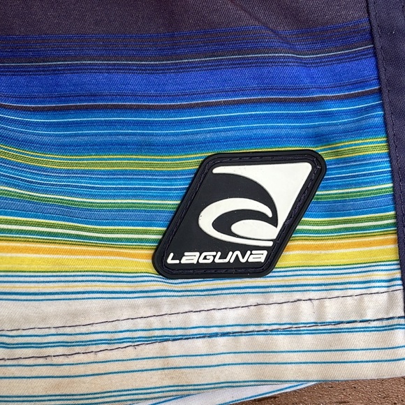 O’Neill Latina beach trunks - size 5 - Picture 2 of 3